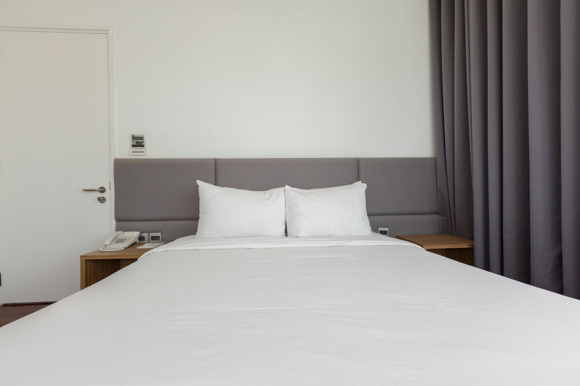 הו צ'י מין סיטי Charm Suite Residence Saigon מראה חיצוני תמונה
