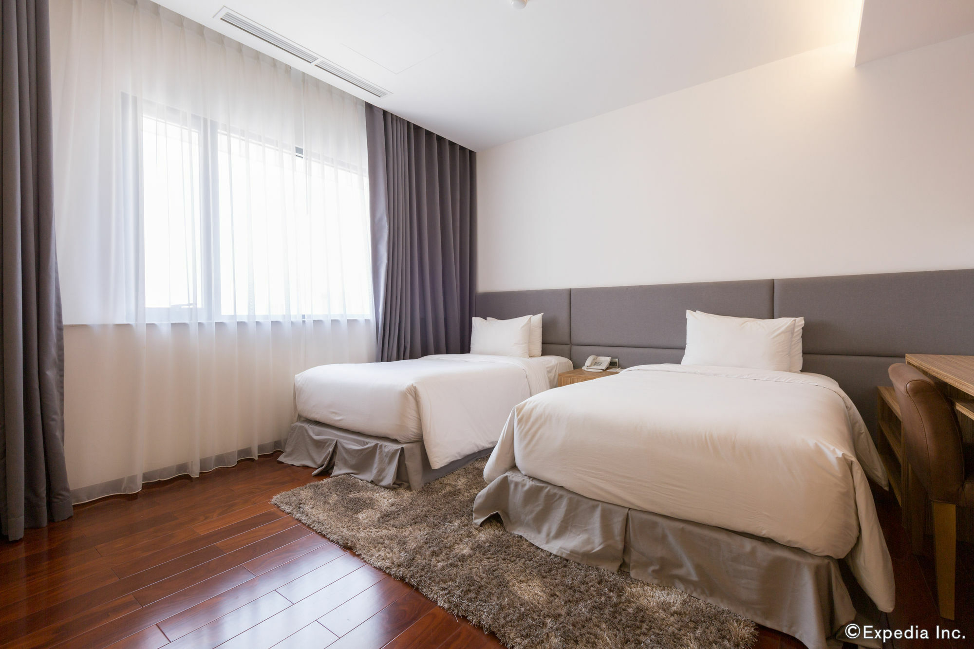 הו צ'י מין סיטי Charm Suite Residence Saigon מראה חיצוני תמונה