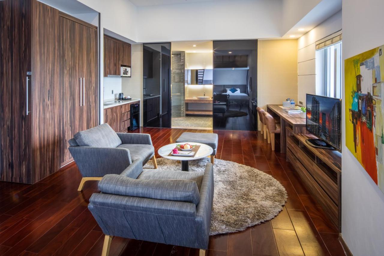 הו צ'י מין סיטי Charm Suite Residence Saigon מראה חיצוני תמונה